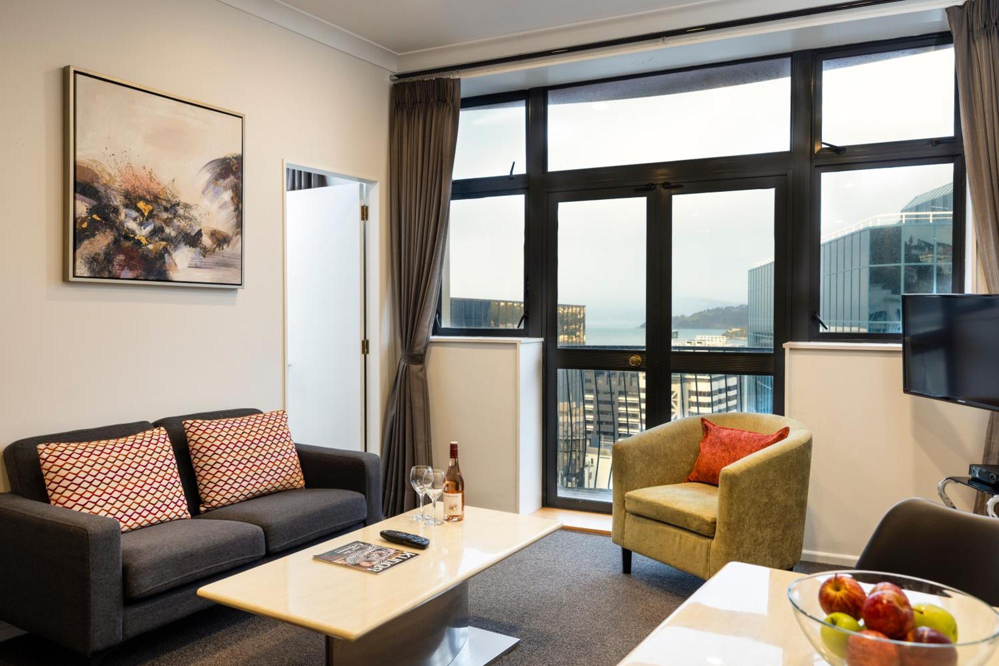 Quest On The Terrace Serviced Apartments Уелингтън Екстериор снимка
