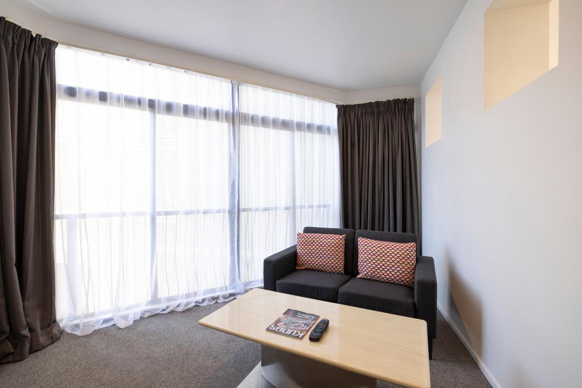 Quest On The Terrace Serviced Apartments Уелингтън Стая снимка